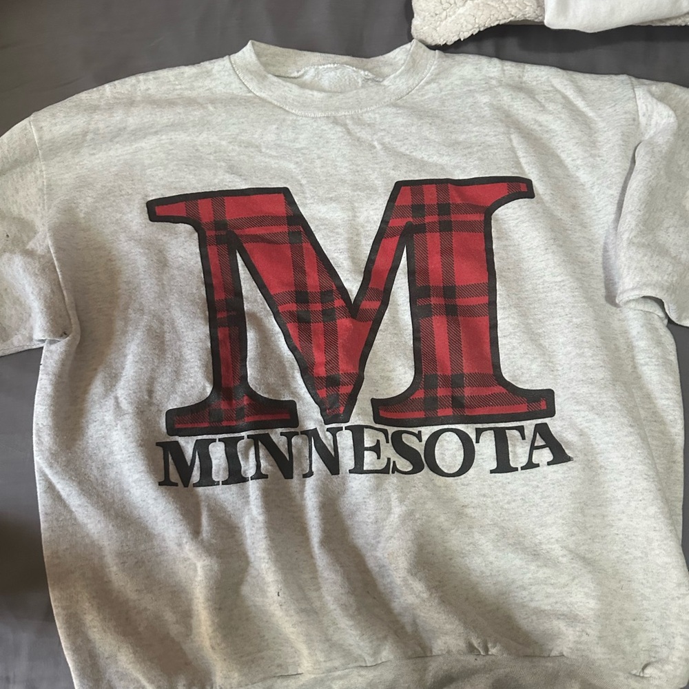 Vintage Minnesota crew neck